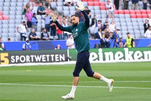 Gianluigi Donnarumma a avut un schimb de idei cu Pep Guardiola și are un acord cu Manchester City.