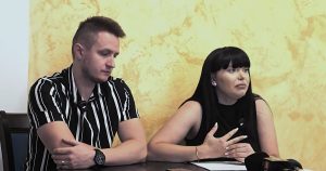 O pereche îi acuză pe medicii de la Spitalul Județean Reșița de neglijență medicală, după decesul bebelușului lor, survenit la 24 de ore de la naștere