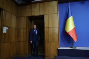 Reducerea numărului de șefi și indemnizațiilor în companiile de stat