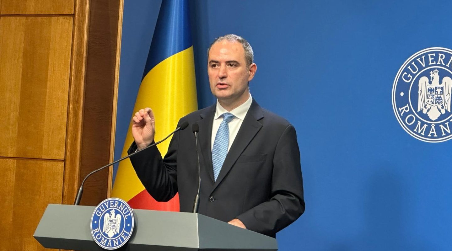 25 de lei fix pe coletele sub 150 de euro / Măsura, luată pentru a limita influxul de mărfuri din afara UE și a sprijini comercianții locali