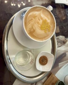 Deputatul Andrei Baciu discută pe Facebook despre consumul de cafea și efectele sale asupra sănătății.