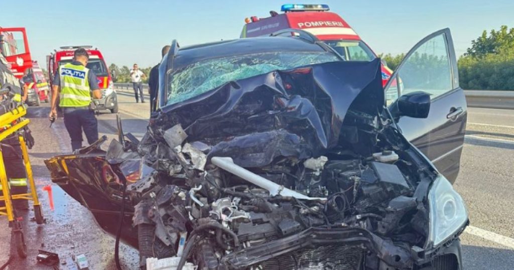 Plan Roşu de Intervenţie, după ce două autoturisme s-au ciocnit pe A1. Patru adulți și un minor au fost transportați la spital