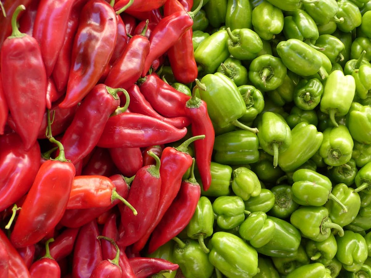 Ardei verde sau roșu: care este varianta ideală pentru o dietă sănătoasă, în opinia experților