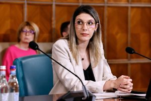 Buzoianu: Câţiva directori şi lideri care conservă puterea încearcă să distorsioneze o autentică reformă la Romsilva.