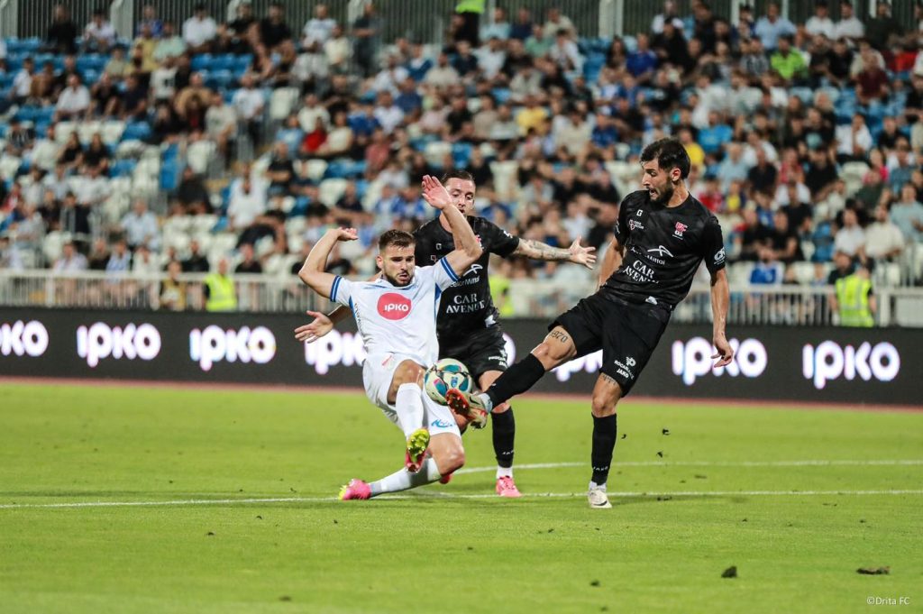 Partea întâi: Drita la 45 de minute distanță de istorie