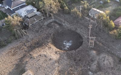 Imagini cu craterul de 50 de metri care s-a format în Amara după explozia puternică de vineri. Anunțul făcut de pompieri azi-dimineață