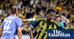 Fenerbahce elimină Feyenoord și se califică în play-off-ul Ligii Campionilor, unde va întâlni Benfica.