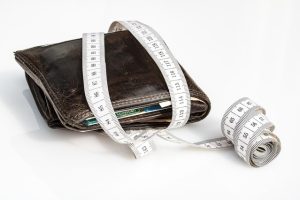 ING Bank revizuiește estimarea de inflație în România după șocul din iulie, un nivel de două cifre nu mai este de domeniul imposibilului.