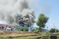 VIDEO Incendiu de proporții în Iași, la depozitul unei firme de curierat. Se intervine cu roboți / A fost emis mesaj RO-ALERT