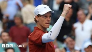 Jannik Sinner învinge pe Denis Shapovalov la US Open.