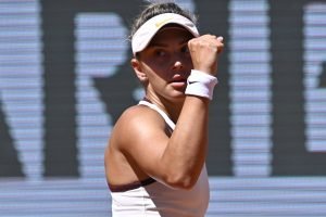 Jaqueline Cristian avansează la US Open după o remontadă.