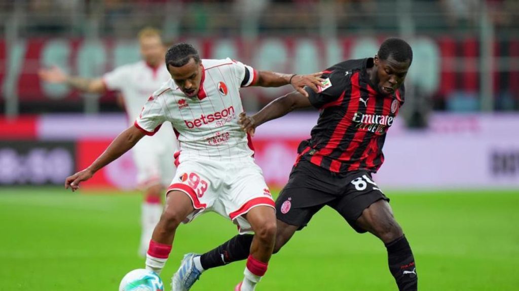 Lecce-Milan, la formazione di Allegri: Musah a destra, Saelemaekers attaccante