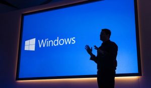 Următoarea versiune Windows îți va impune utilizarea inteligenței artificiale. Microsoft aspiră la dependență de AI.