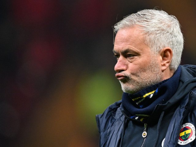 Un nou rateu: Jose Mourinho, OUT de la Fenerbahce!