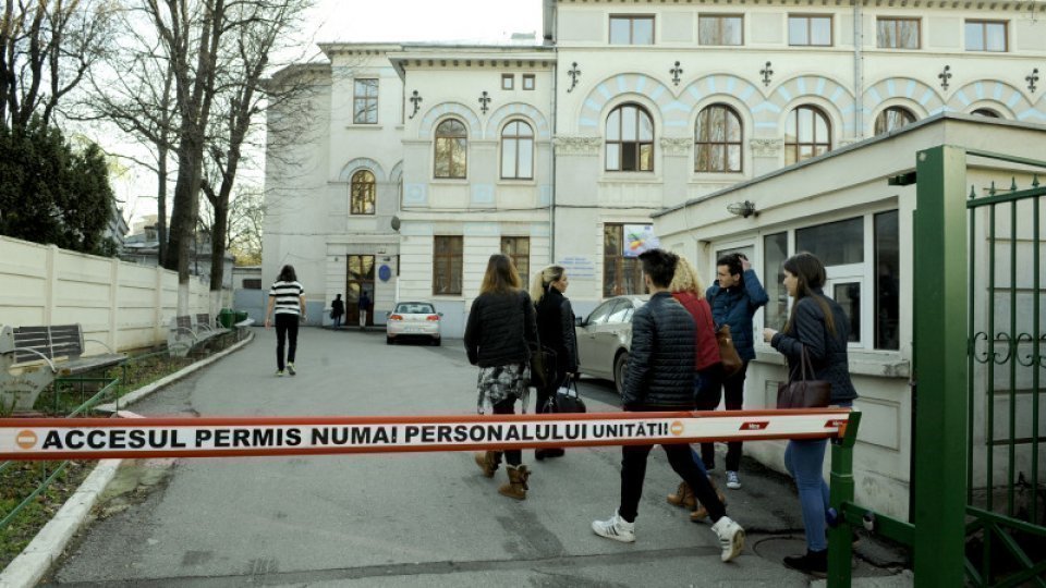 Directorii de şcoli trebuie să actualizeze lista posturilor vacante disponibile pentru suplinitori