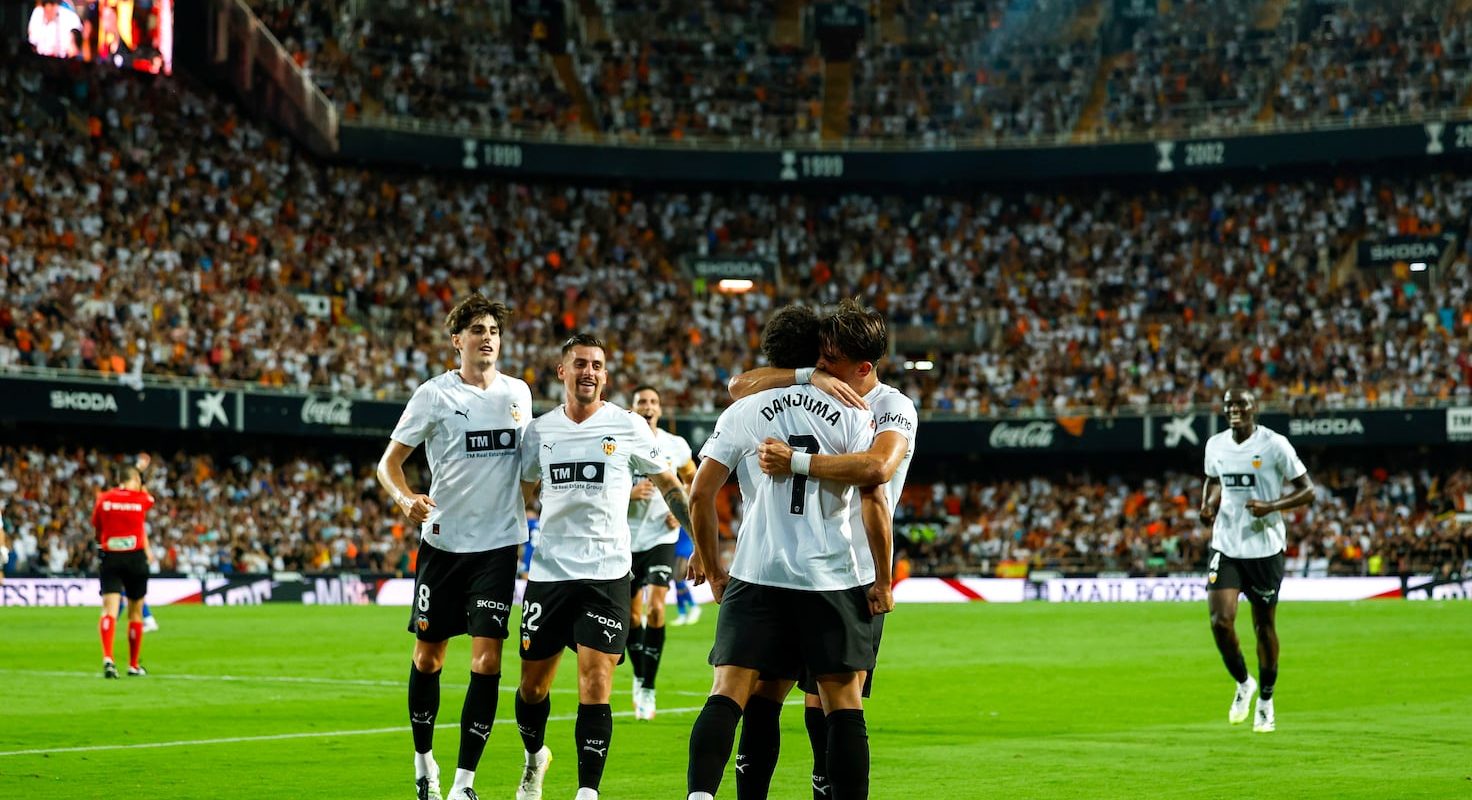 Aprobados y suspensos del Valencia: El Valencia golea y Mestalla sonríe Aprobados y suspensos del Valencia: El Valencia golea y Mestalla sonríe
