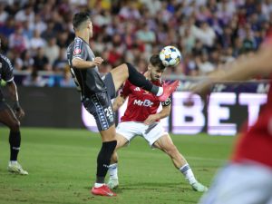 Filmare | Oțelul – Rapid 1-1: Egalitate după un meci acerb, Giuleștenii solicită Penalty, dar sistemul VAR rămâne inactiv