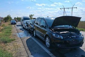 Coliziune în lanț între șase vehicule în Giurgiu, patru răniți internați.