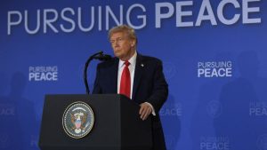 Trump: Xi promite să nu invadeze Taiwan pe durata mandatului său