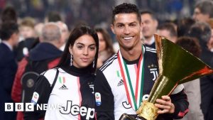 Fotbalistul portughez Cristiano Ronaldo logodește cu partenera sa de lungă durată, Georgina Rodríguez