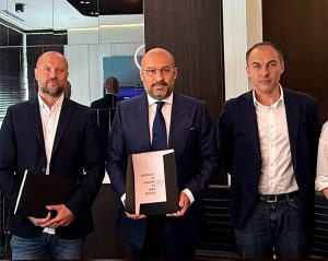 În România se creează cel mai mare conglomerat media digital.