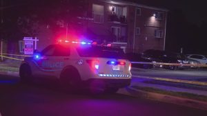 Triple shooting în Washington D.C. se soldează cu o victimă, suspicionându-se că a fost vorba de o identificare greșită într-un$/,
incident separat de violență.