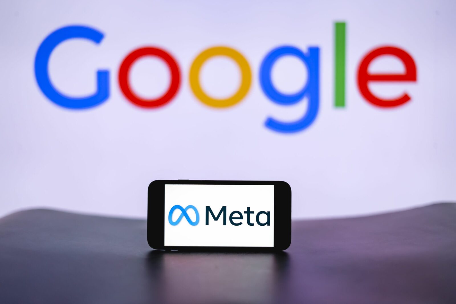 Meta plănuiește o investiție de peste 10 miliarde de dolari în soluțiile cloud Google.