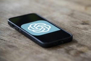 OpenAI introduce ChatGPT Agent, o variantă avansată care ar putea reprezenta un risc pentru utilizatori.