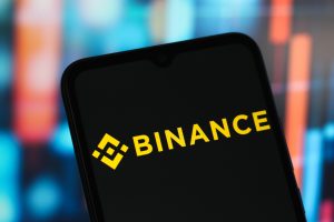 Binance lansează un avertisment privind fraudele telefonice și se unește cu rețeaua globală Beacon.