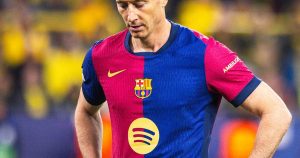Știri nefavorabile pentru Flick: Robert Lewandowski risca să lipsească din primele trei runde ale campionatului spaniol din cauza unei accidentări