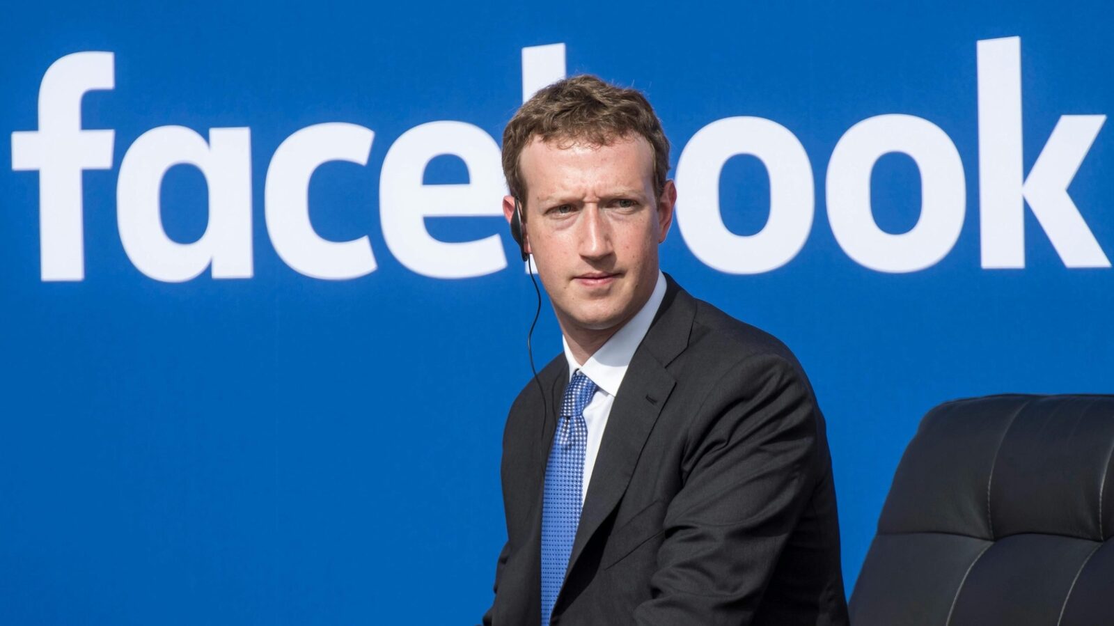 Care este motivul pentru care are nevoie de atât de multă protecție?