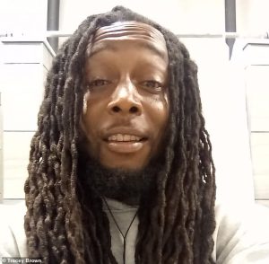 Bărbatul înarmat cu cuțit care a ucis o refugiată ucraineană își explică motivul atacului.