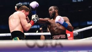 Canelo pierde în fața lui Crawford
