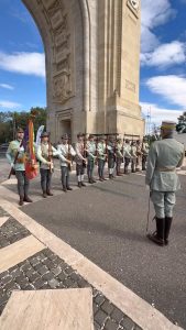 BUCURESTIUL INTERBELIC REVINE LA VIAȚĂ: Expoziții Unice Deschise la Arcul de Triumf