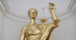 Pensionare la 48 de ani în Justiție: o reformă în impas