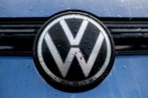 Volkswagen intenționează să investească până la 1 miliard de euro în IA până în 2030.