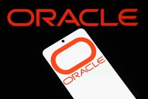 Acțiunile Oracle sar în urma anunțului CEO despre o creștere a veniturilor din cloud bazat pe AI la 144 miliarde dolari