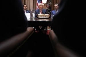 Administrația Trump se îndreaptă spre schimbare de regim în Venezuela