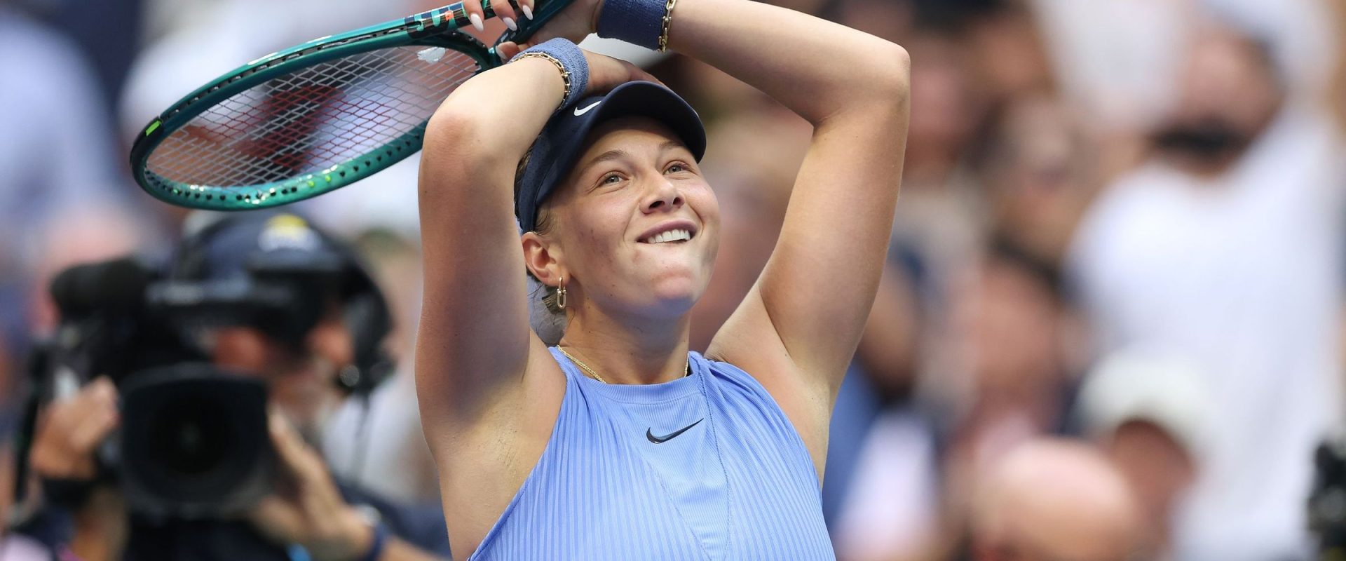 Amanda Anisimova și-a luat revanșa, a învins-o pe Swiatek și s-a calificat în semifinale la US Open! Din 2002 n-am mai asistat la așa ceva