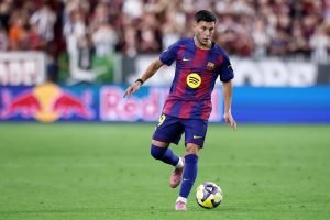 Atacantul Tânăr al Barcelonei așteaptă debutul împotriva Valenciei