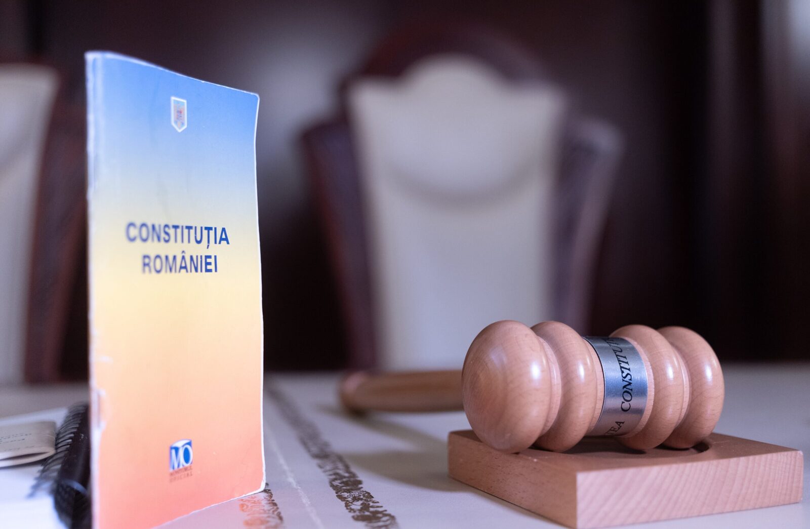 CCR suspendă hotărârea privind pensiile magistraților și ședința următoare