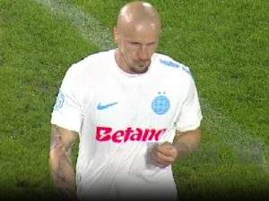 Chiricheș reacționează nervos după înlocuire la CFR