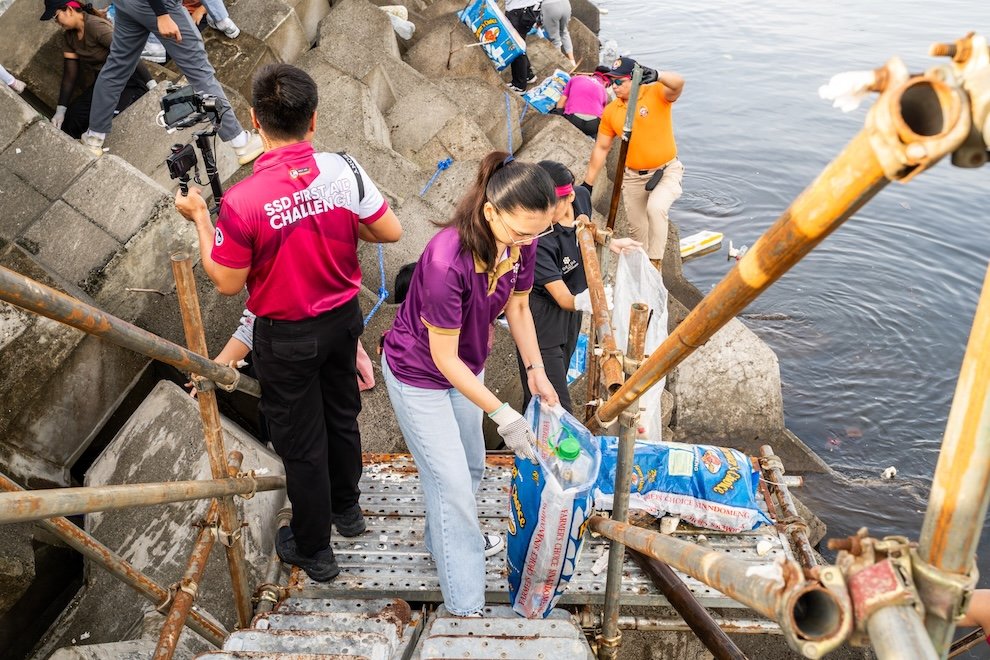 Okada Manila coastal cleanup nets community support