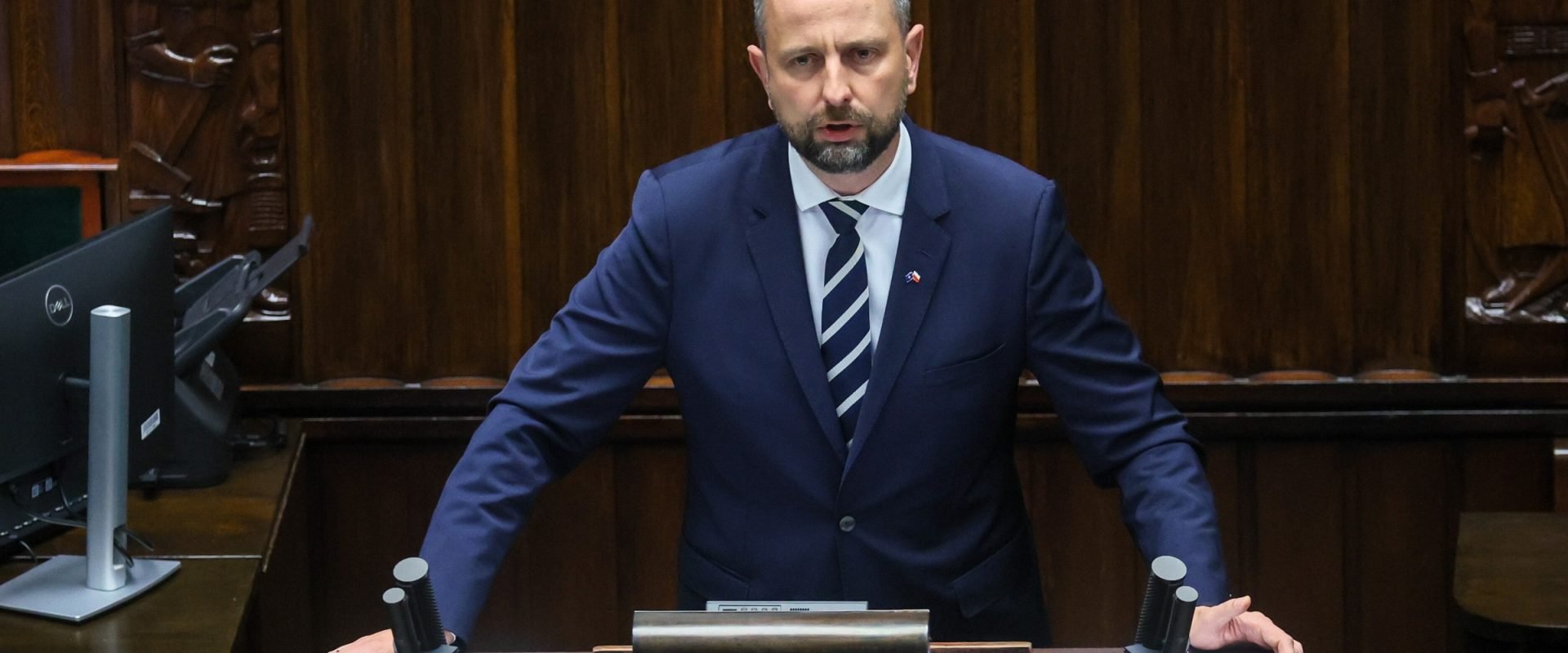 Gorąco w Sejmie. Trwa debata po wystąpieniu szefa MON [RELACJA NA ŻYWO]