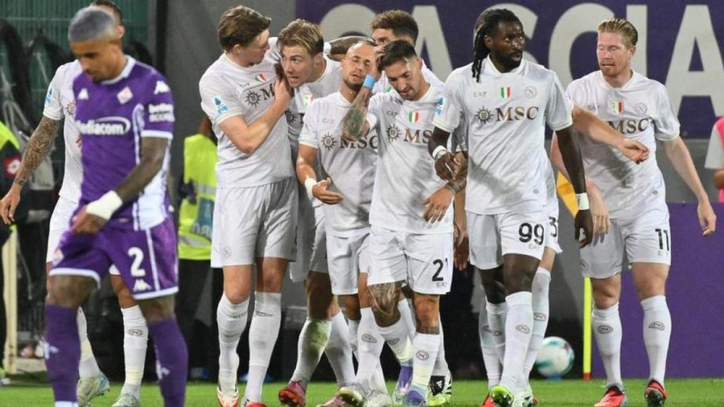 Fiorentina-Napoli 1-3: rigore De Bruyne, Hojlund, Beukema, Ranieri