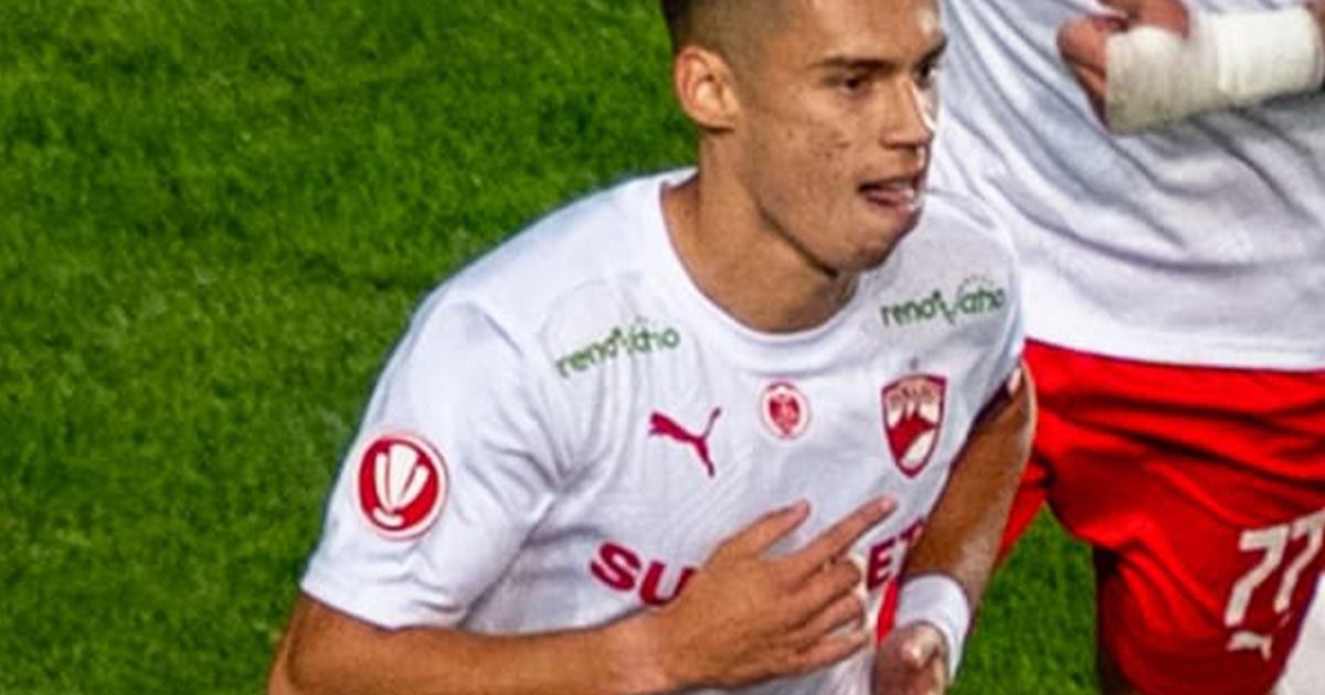 „Stil de mare campion” / VIDEO. Cătălin Cîrjan, gol de generic în poarta Petrolului