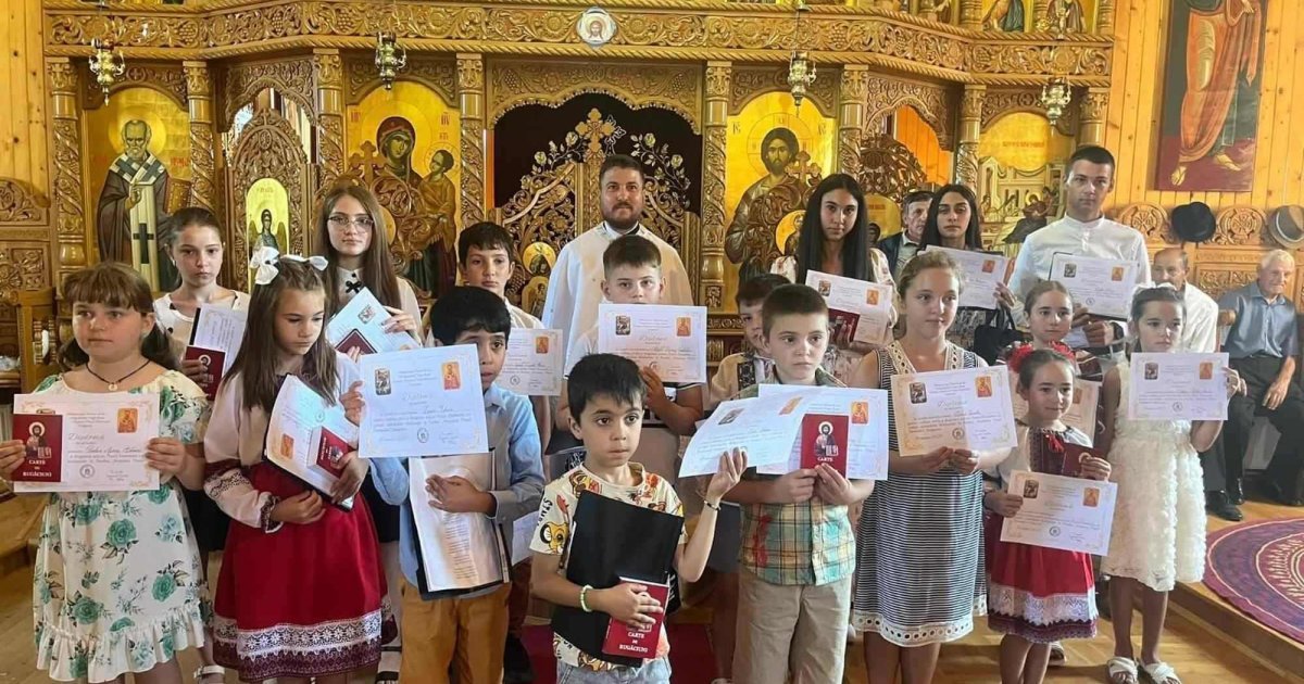 Sub Acoperământul Maicii Domnului