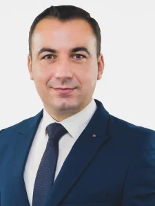 Bogdan Ivan: Valoarea de astăzi a structurii guvernamentale românești se bazează, în măsură mai mare sau mai mică, pe fundația statului comunist.