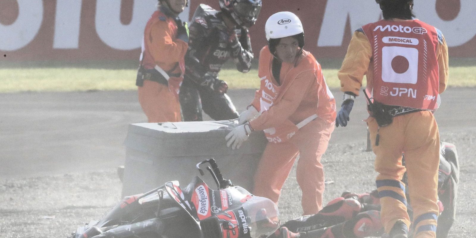 Jorge Martin suffers “displaced fracture” during Japanese MotoGP Sprint collision