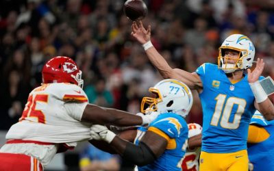 Justin Herbert shines as Chargers earn AFC West win in Sao Paulo